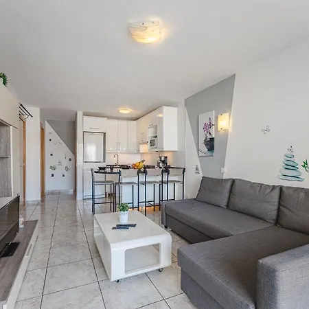 Sea View - Valley * 阿德耶